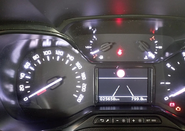 Toyota Proace City Verso cena 106900 przebieg: 25658, rok produkcji 2022 z Bełchatów małe 67